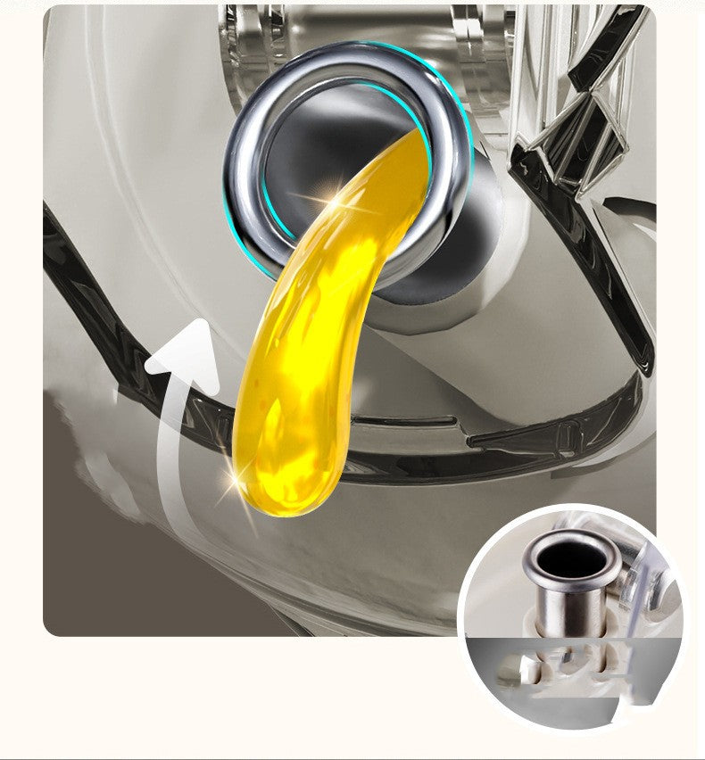 550 ml oil spray bottle close-up