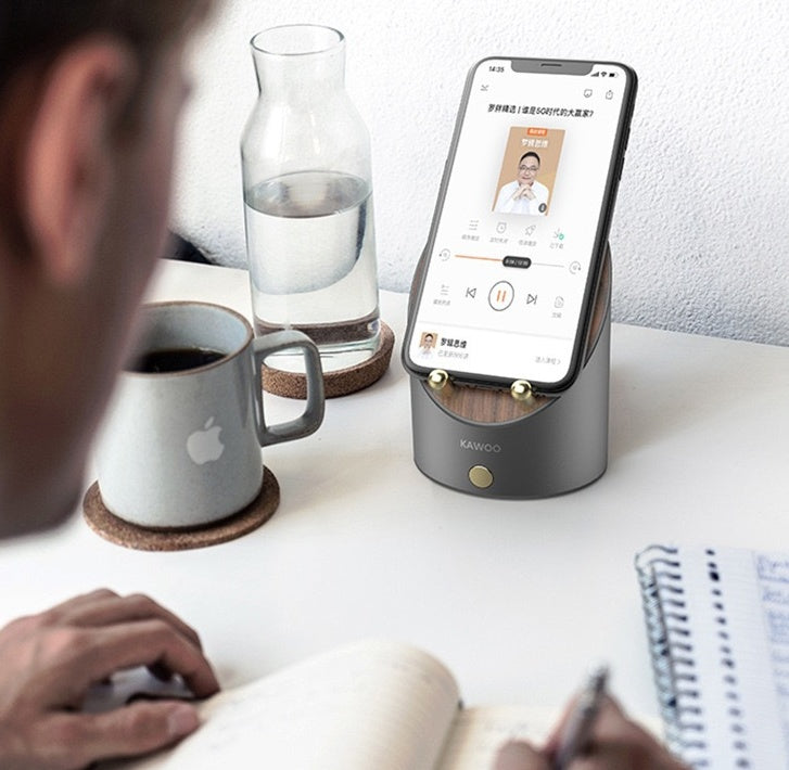 Mini speaker with phone stand