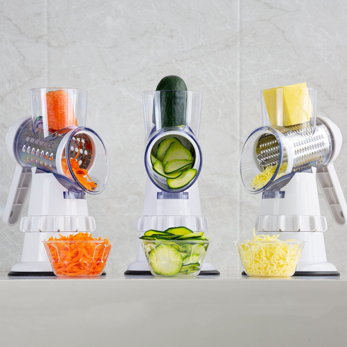 Vegetable slicer roller and cutting mechanism detail